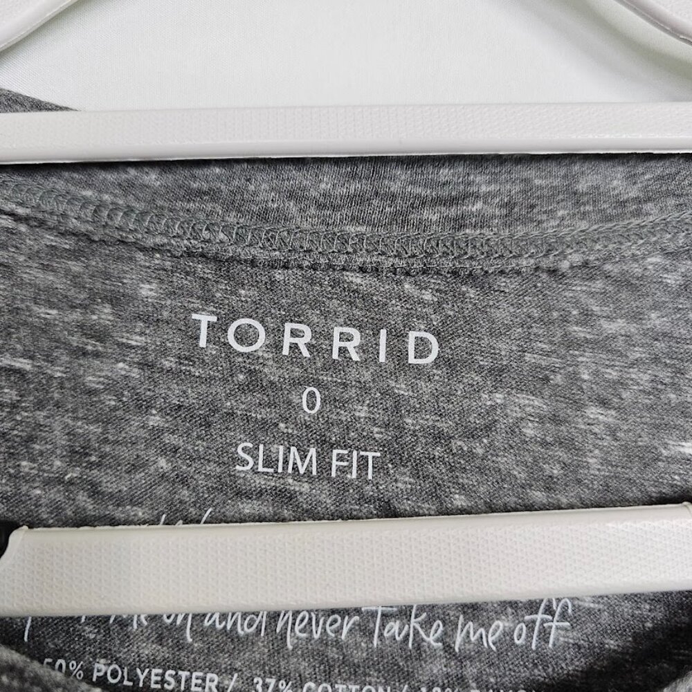 NWT TORRID T-Shirt Top GRAY size 0 L 12 Red Wine & Brews Flag Patriotic Fun Cute - Picture 4 of 6